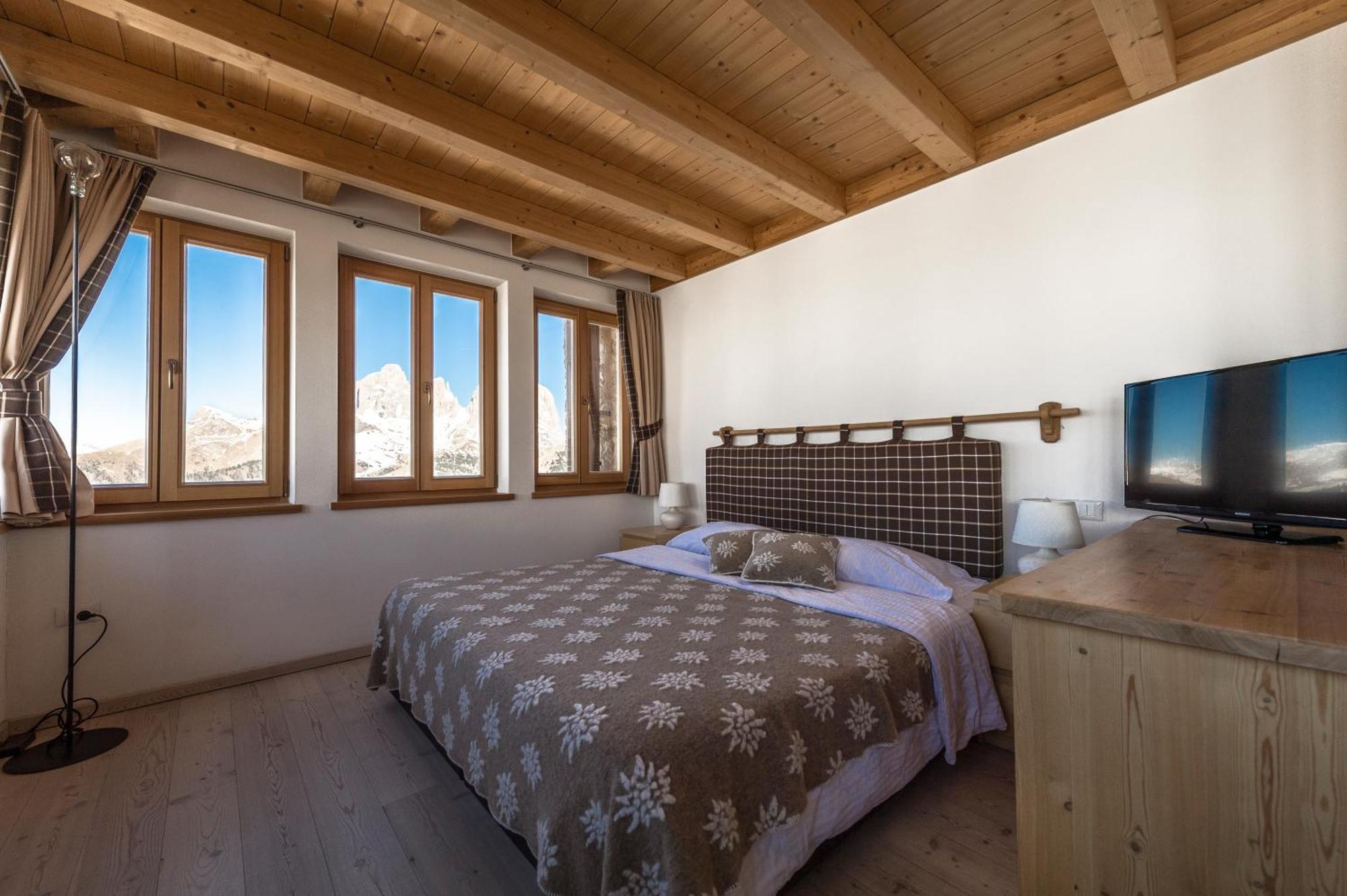 Hotel Pordoi Passo Pordoi Canazei Quarto foto